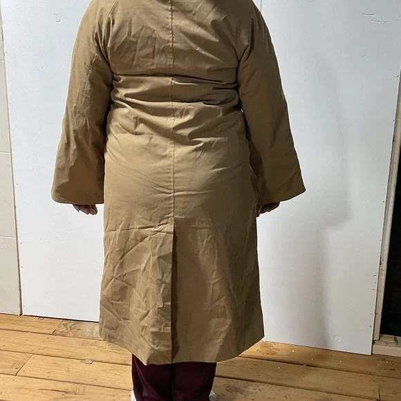 Only Tan Trench Coat with Brown Collar - Picture 8 of 13